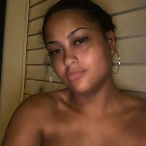 Meet your Posher, Arielle